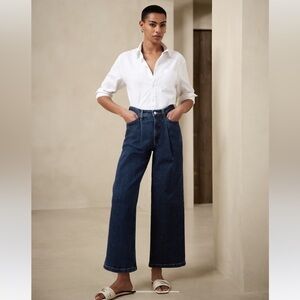 Banana Republic High Rise Pleaded Wide Leg Cropped Jeans